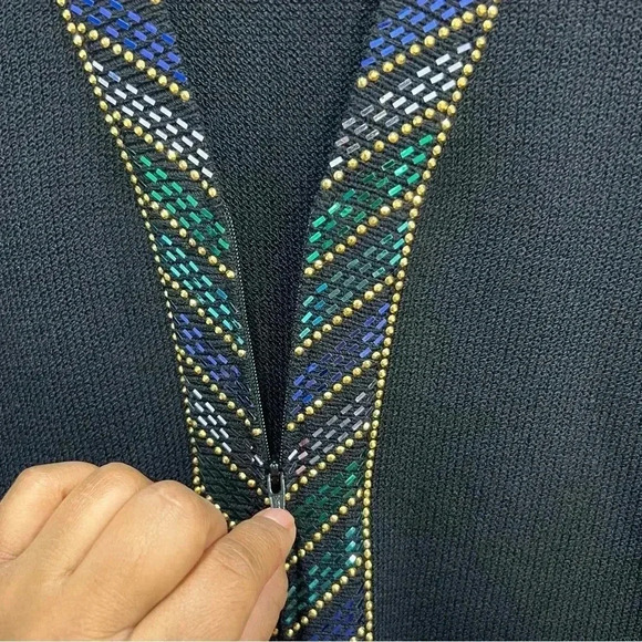 ST. JOHN EVENING by MARIE CLAIR | Sweater size 2 - Picture 4 of 15